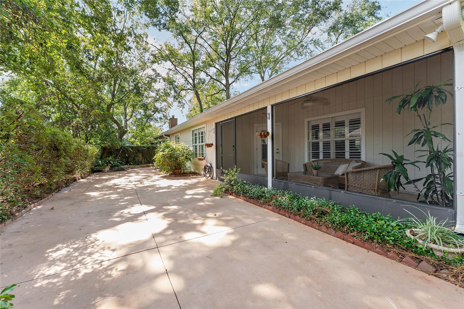 Image 30 of 38 For 4031 34th Drive