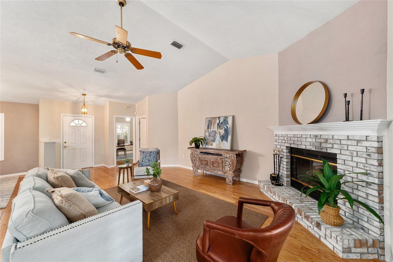 Image 7 of 38 For 4031 34th Drive