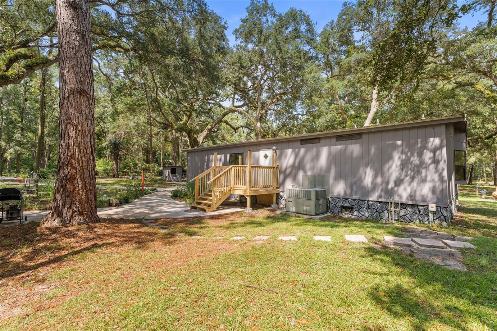 Image 37 of 44 For 7850 178 Terrace