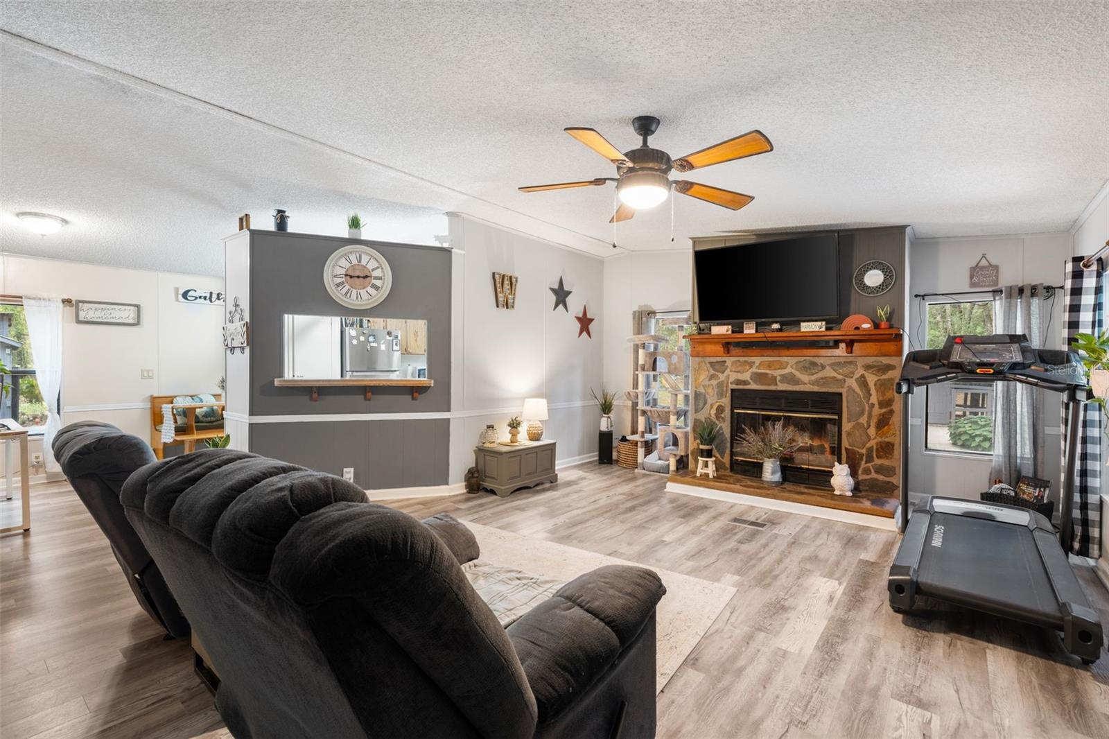 Image 8 of 44 For 7850 178 Terrace