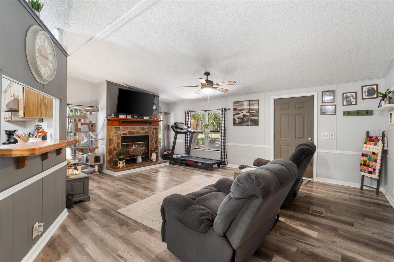 Image 9 of 44 For 7850 178 Terrace