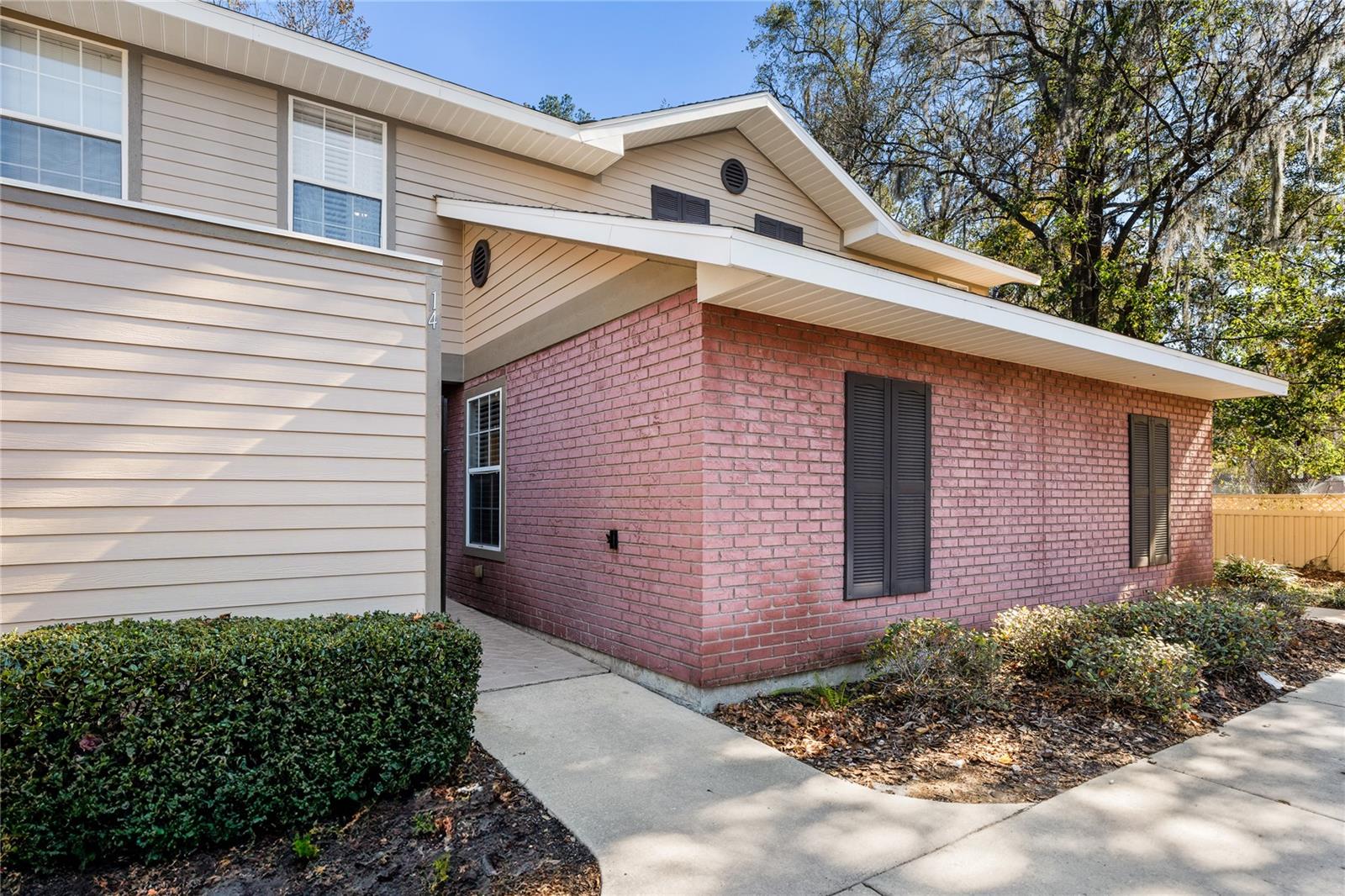 Image 32 of 38 For 1217 55th Street 14