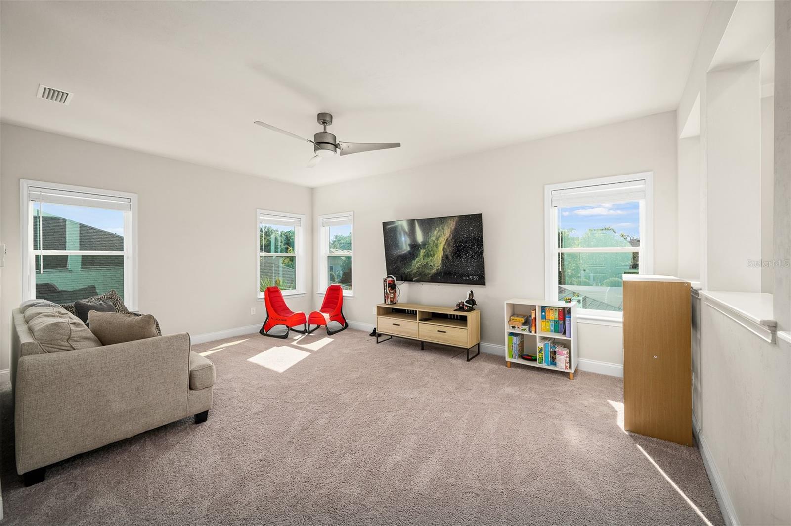 Image 21 of 62 For 3579 111th Drive