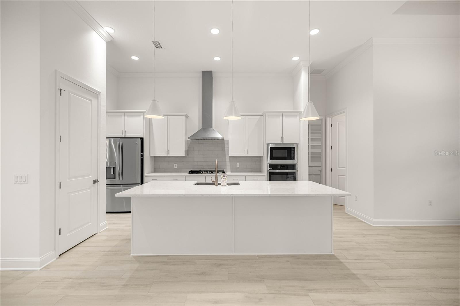 Image 17 of 50 For 3445 111th Drive