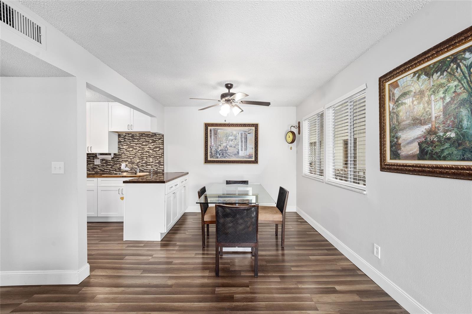 Image 5 of 17 For 6519 Newberry Road 1210