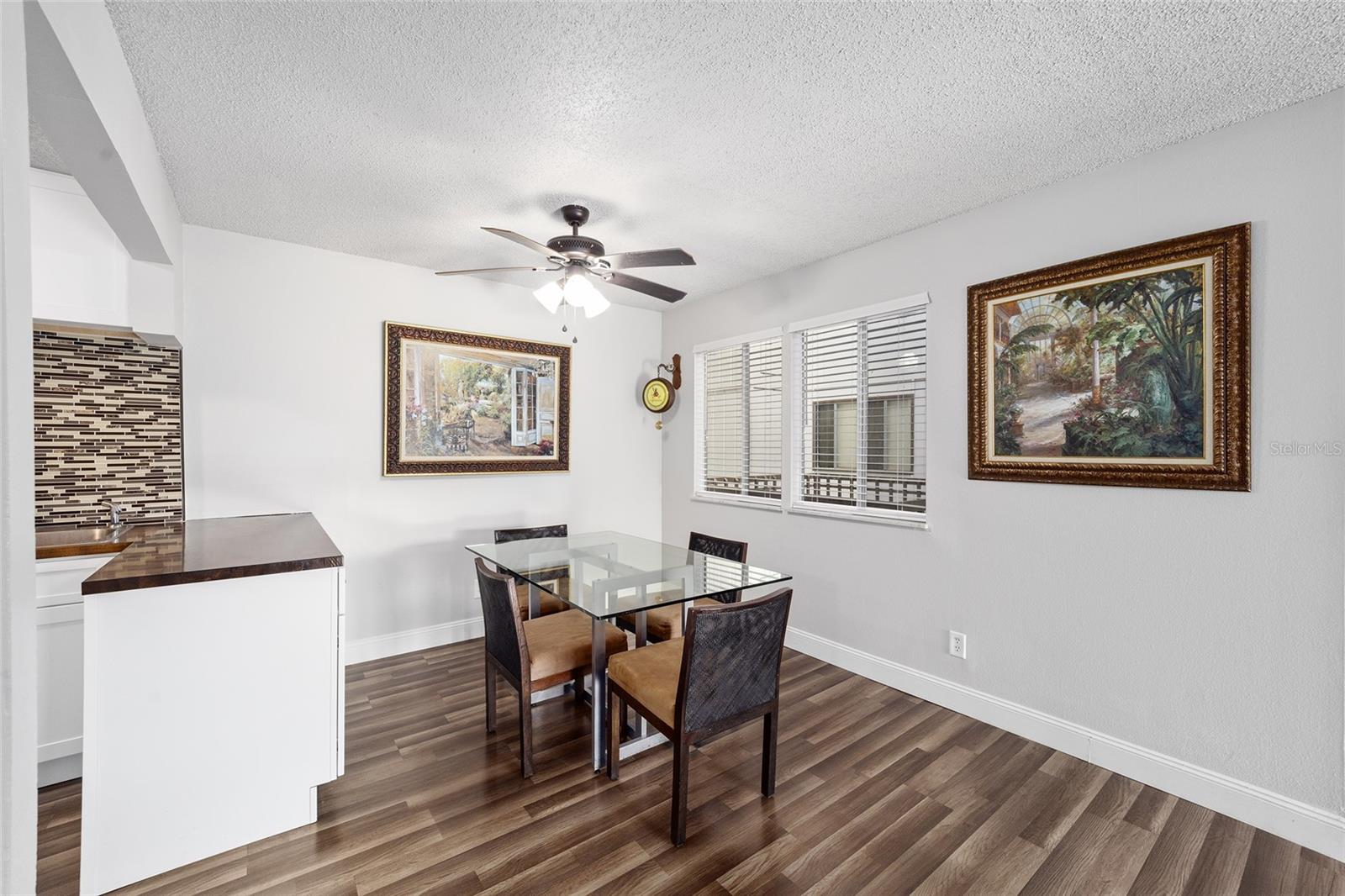 Image 6 of 17 For 6519 Newberry Road 1210