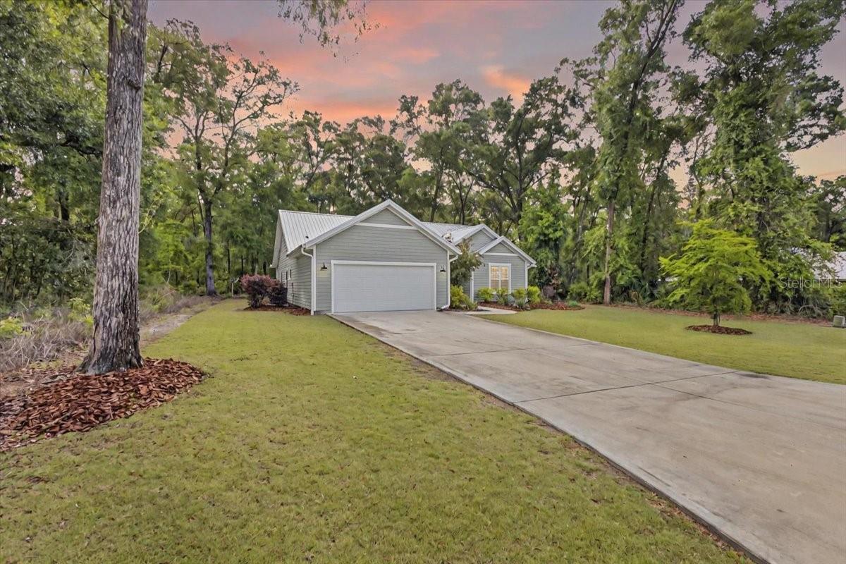 Image 8 of 75 For 9300 Emily Drive