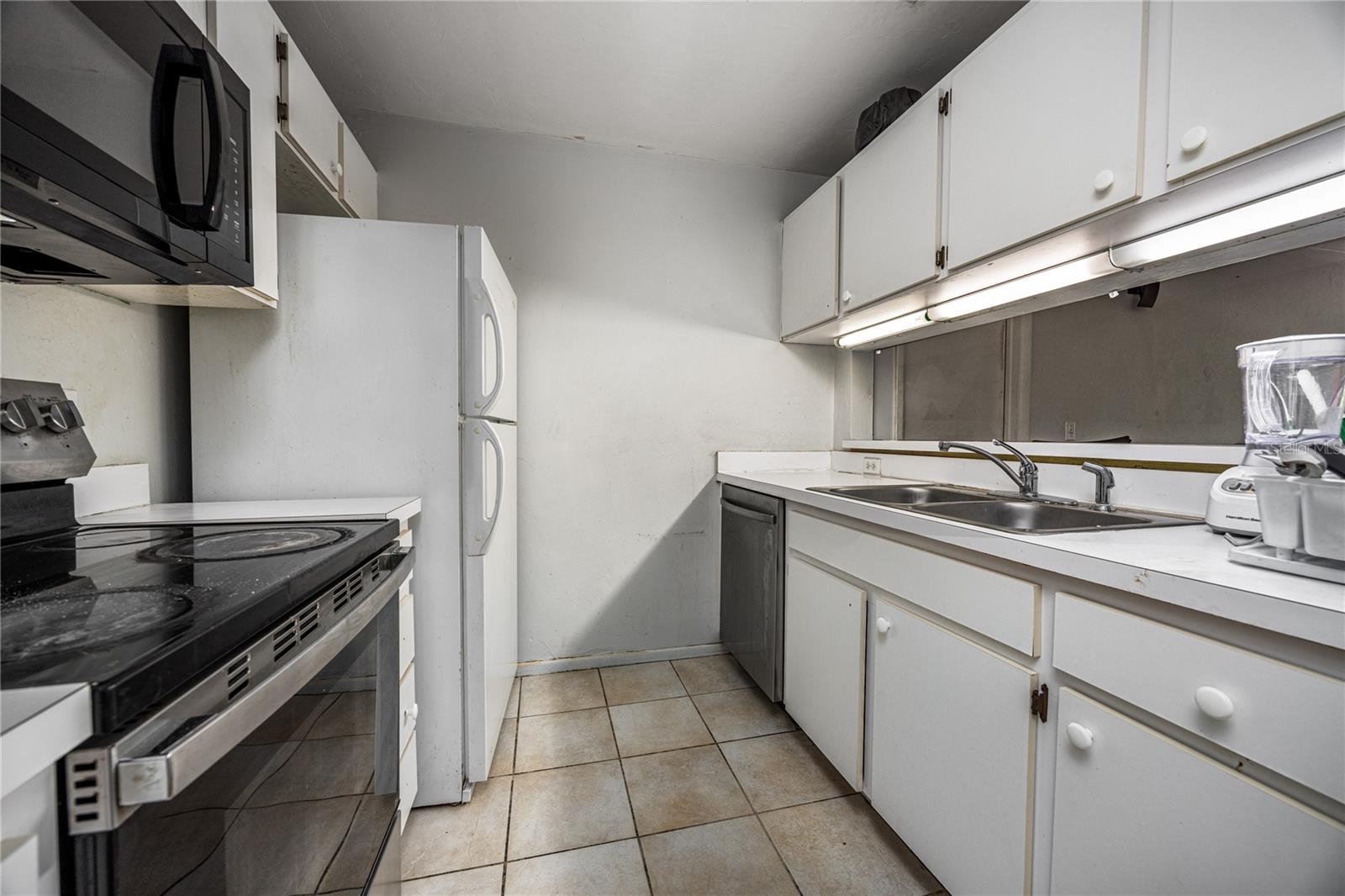 Image 3 of 25 For 4000 23rd Street 1305