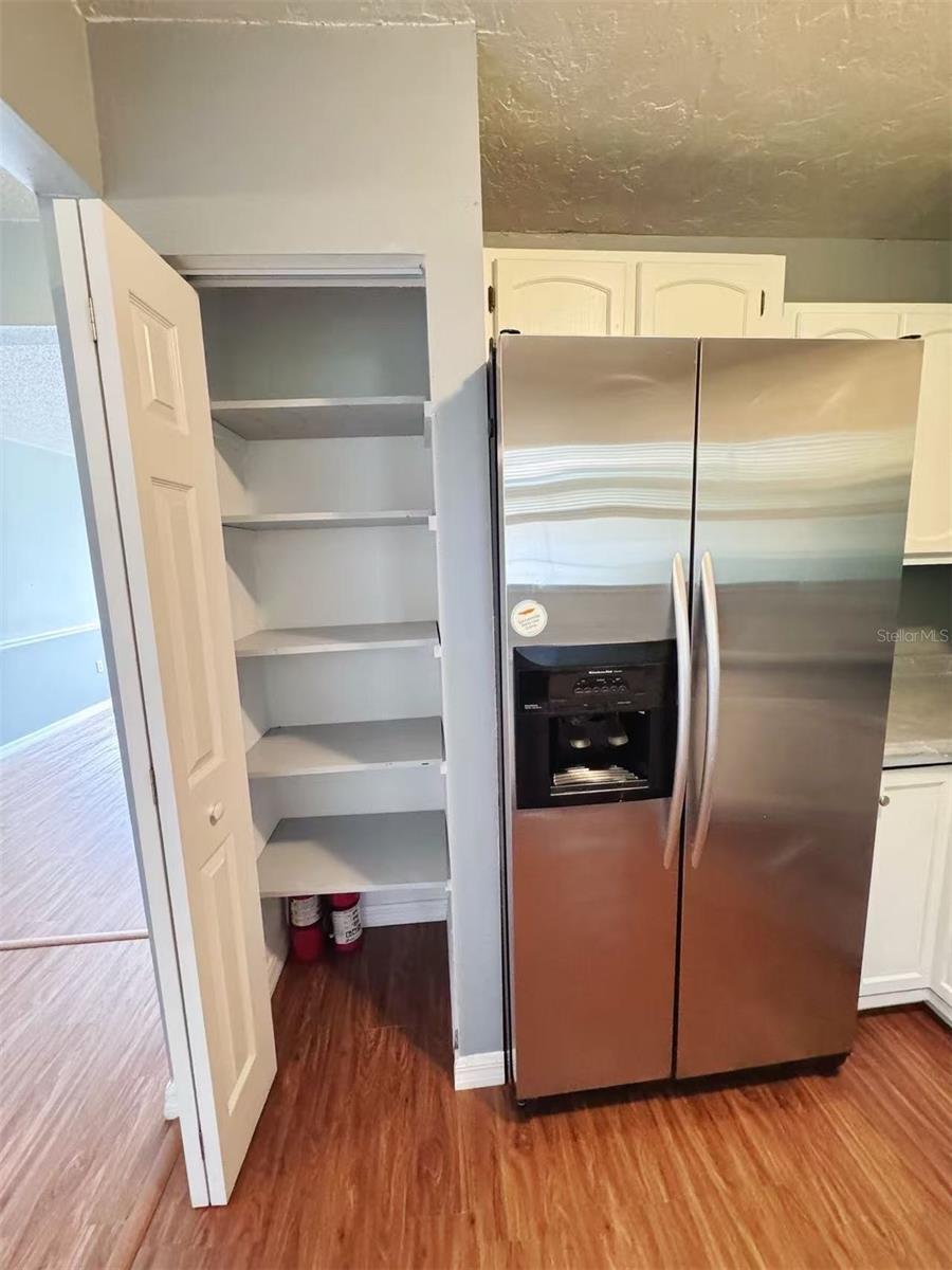 Image 6 of 25 For 2811 Archer Road W189