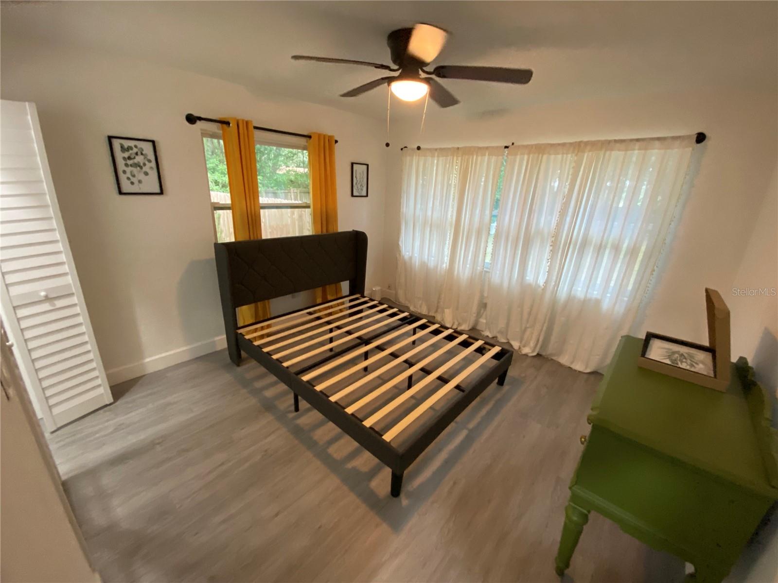Image 14 of 16 For 6898 Cr 214  