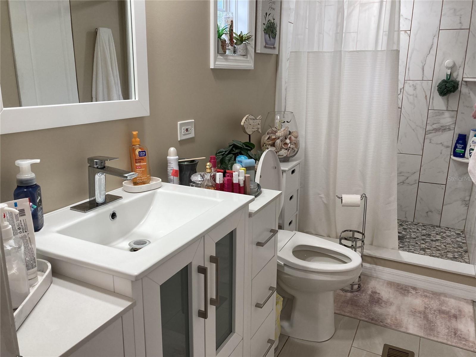 Image 10 of 21 For 147 Wren Court