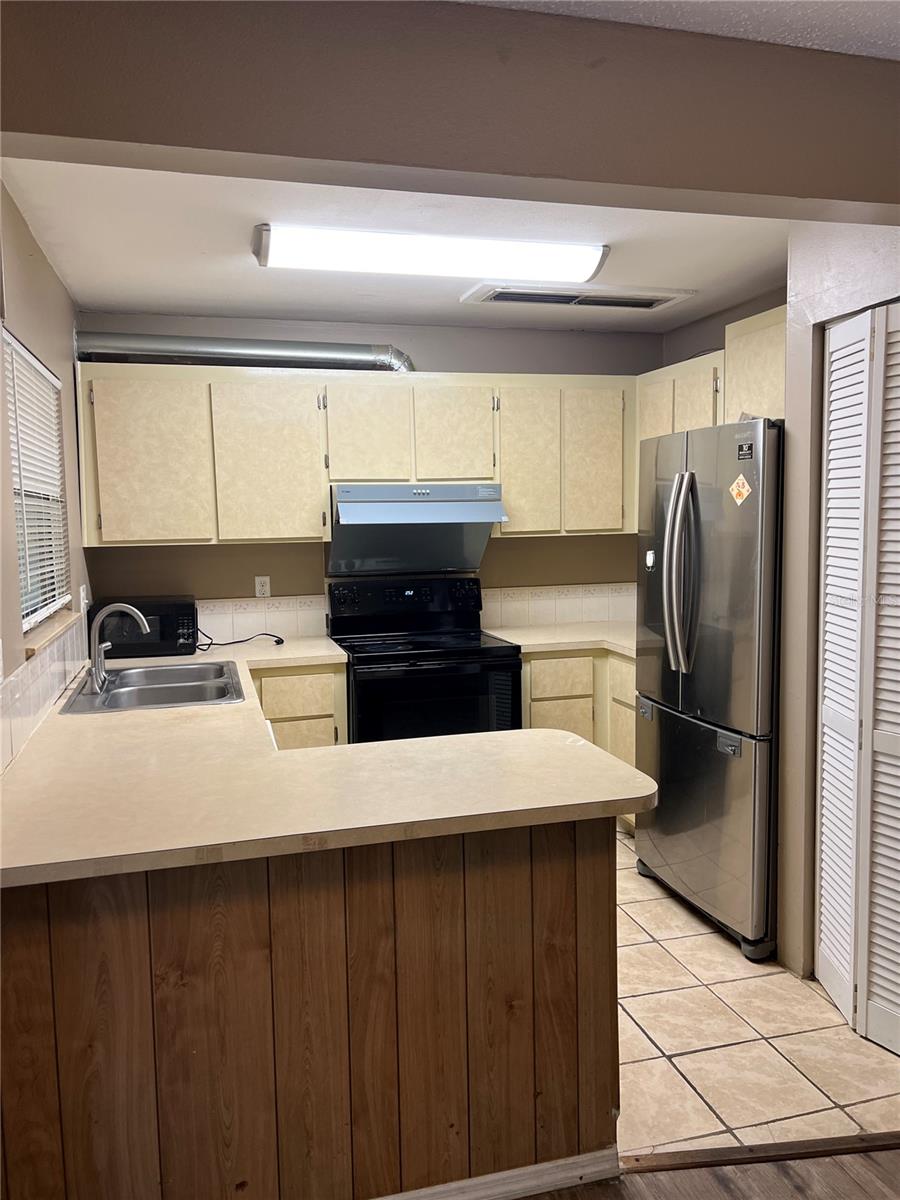 Image 4 of 10 For 2811 Archer Road P134