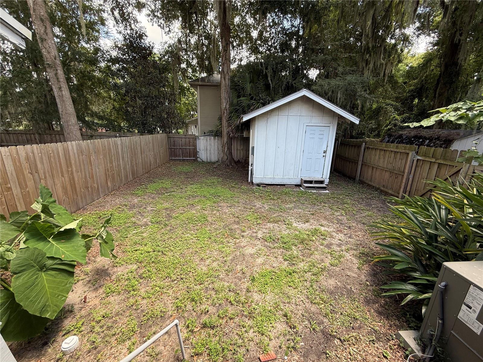 Image 7 of 7 For 2523 6th Street 1