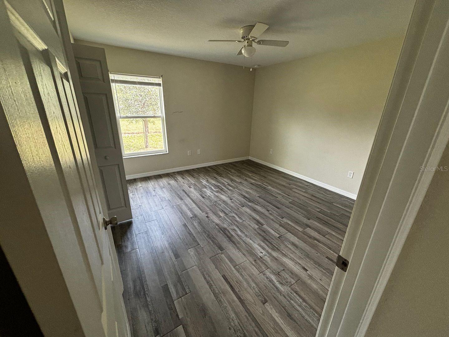 Image 7 of 9 For 8532 Juniper Road 4