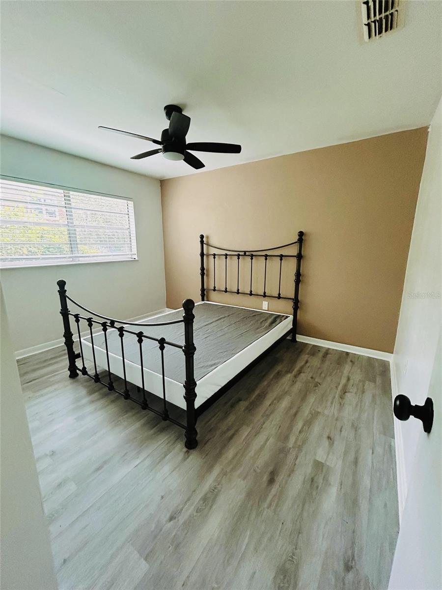Image 4 of 11 For 3924 26th Drive 3