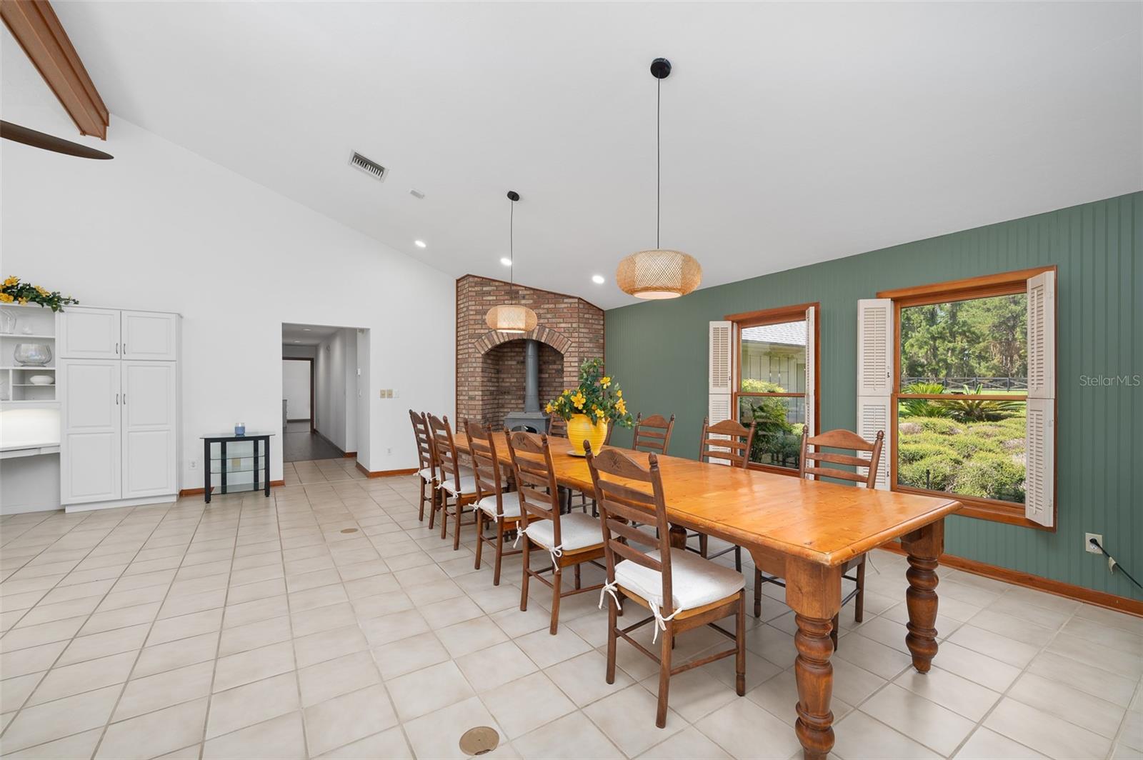 Image 23 of 67 For 413 97th Terrace