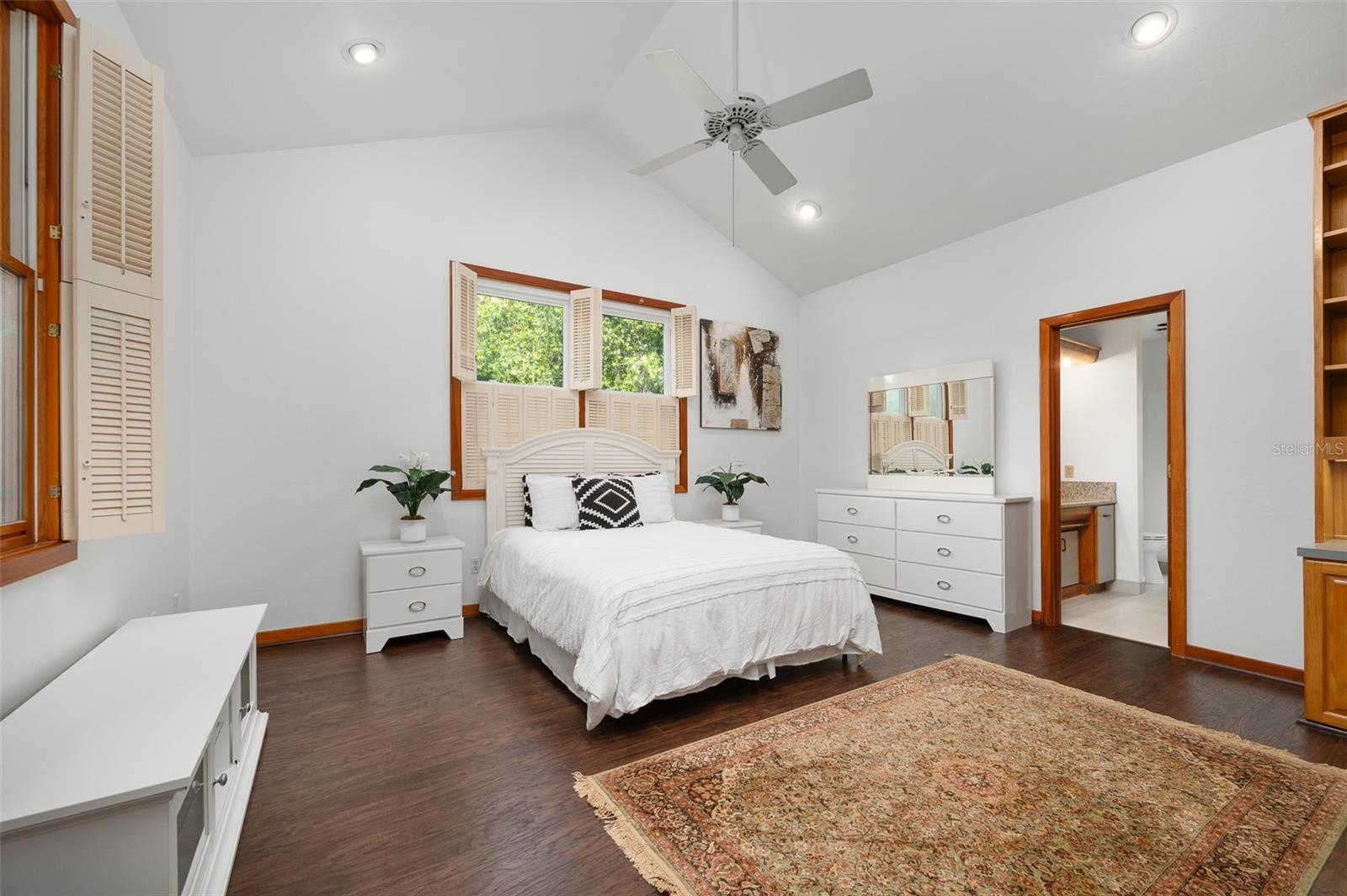 Image 33 of 67 For 413 97th Terrace