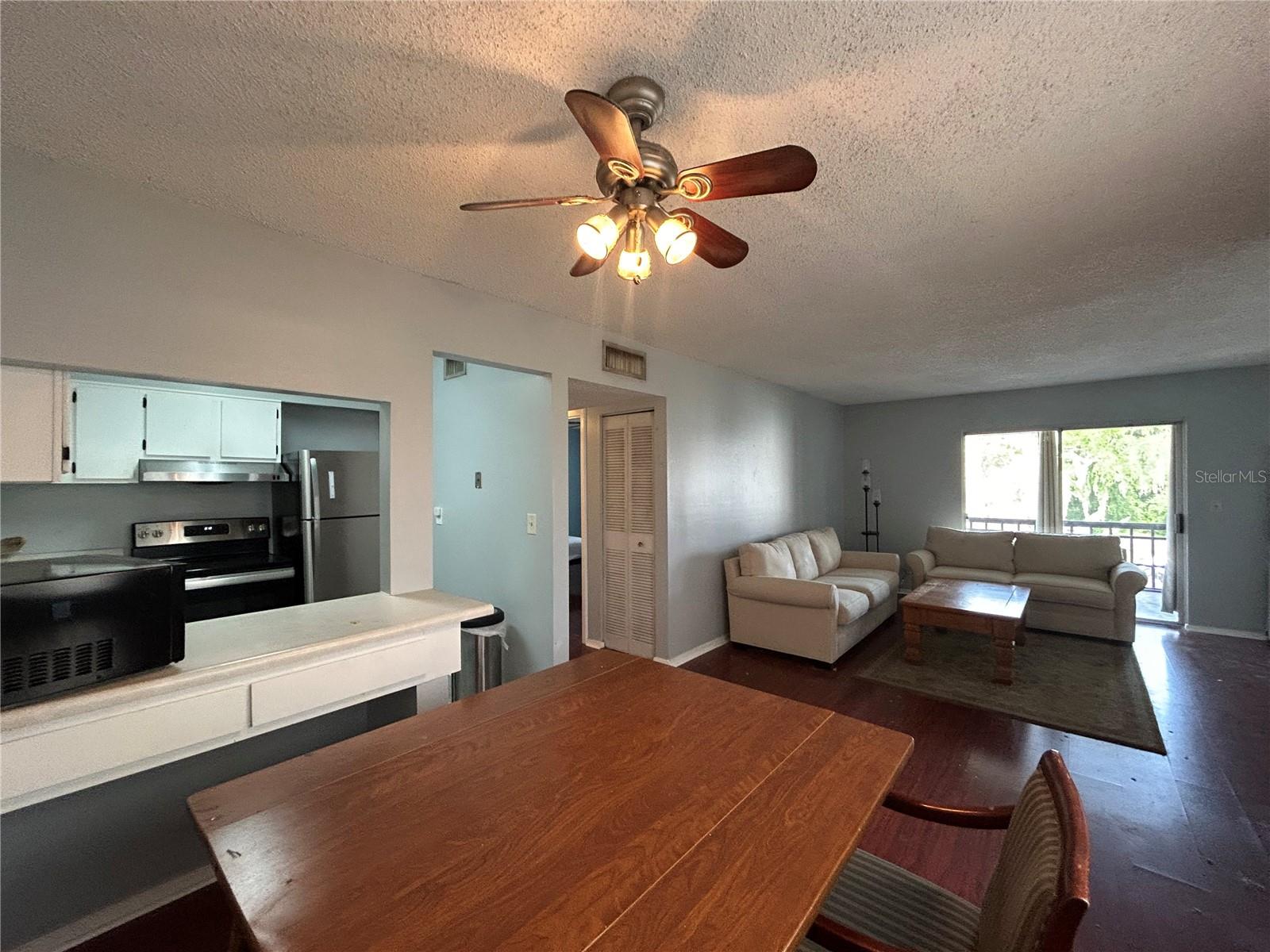 Image 2 of 12 For 6519 Newberry Road 1209