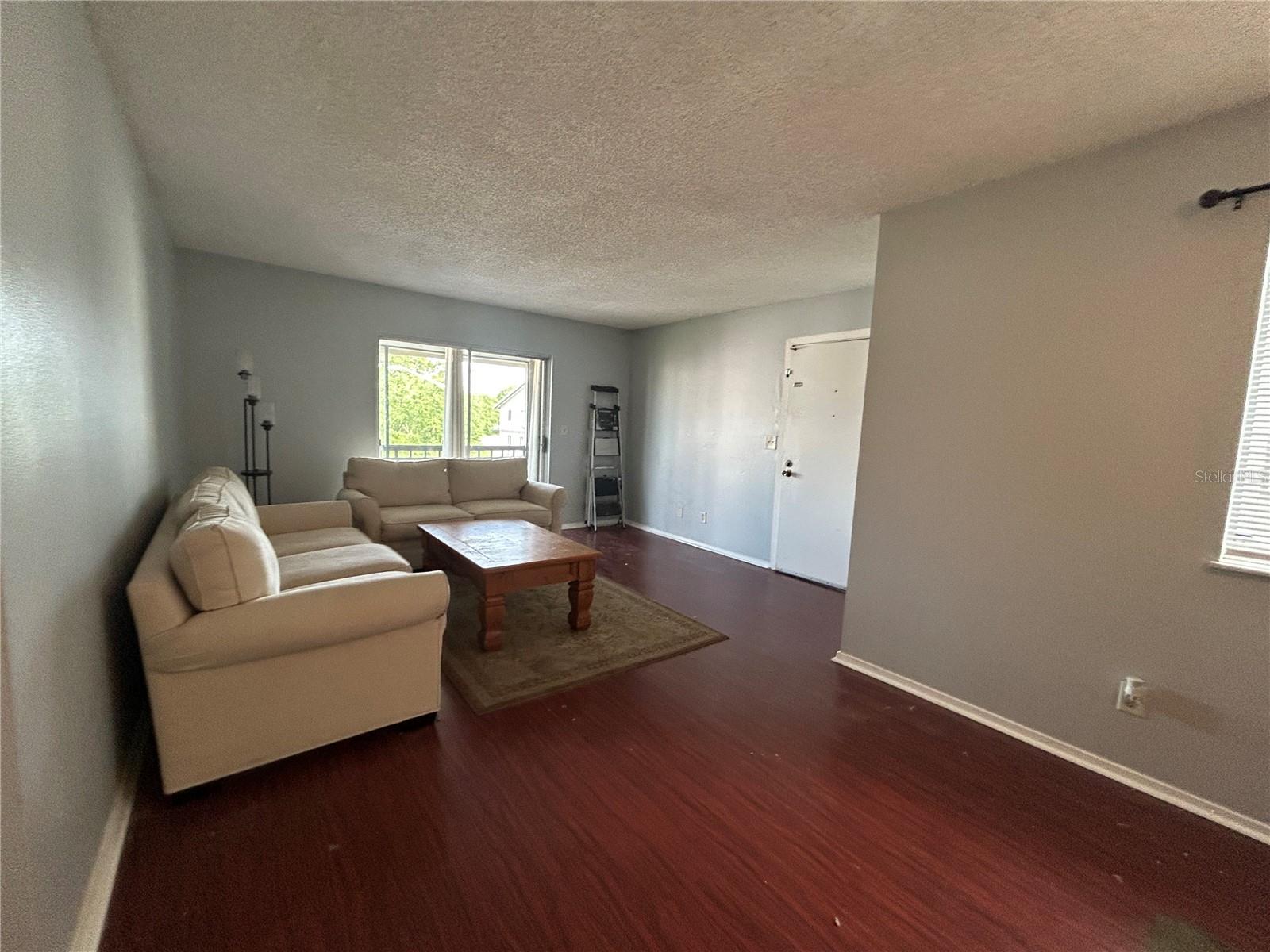 Image 6 of 12 For 6519 Newberry Road 1209