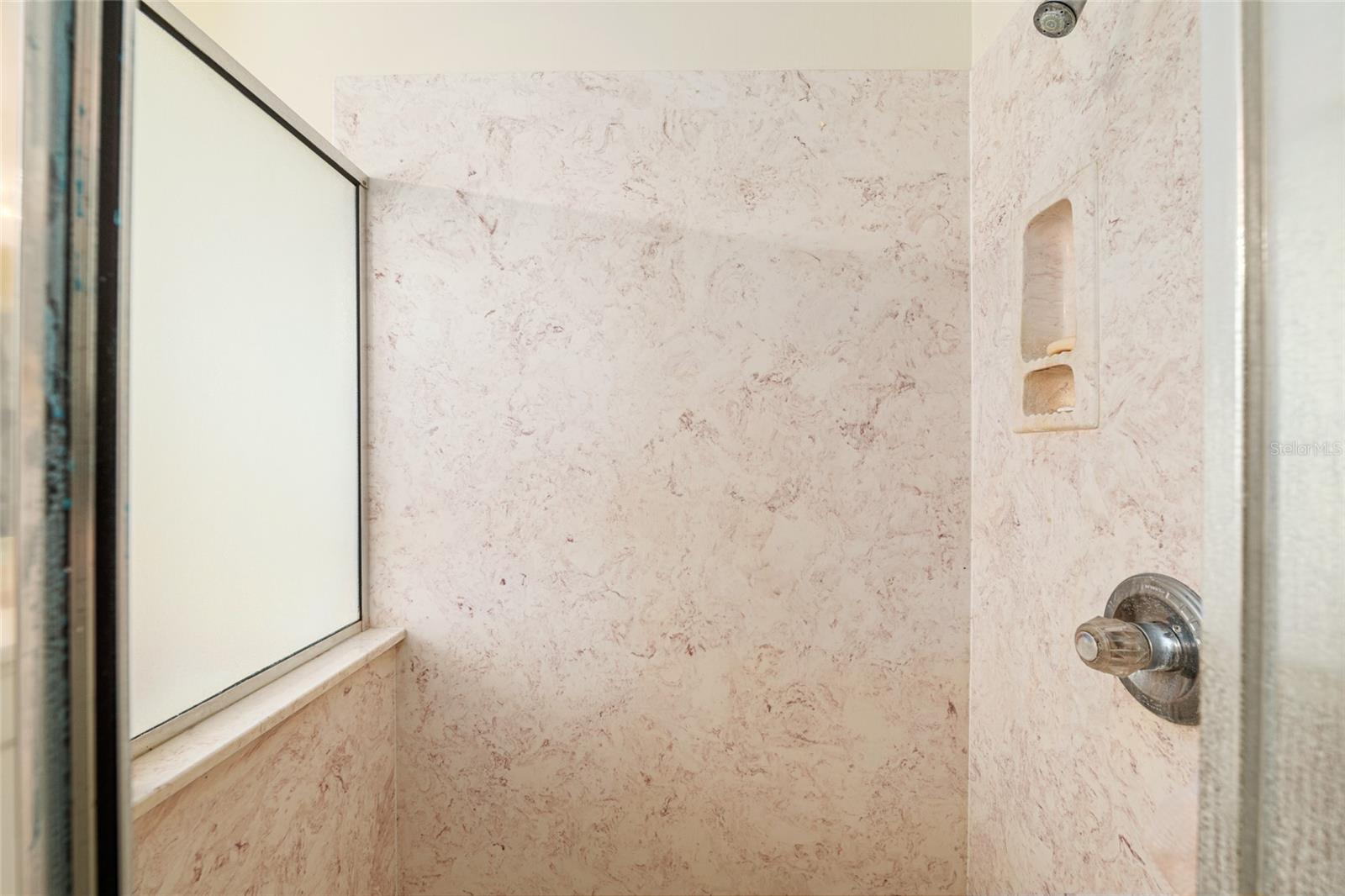 Image 31 of 74 For 11123 53rd Circle