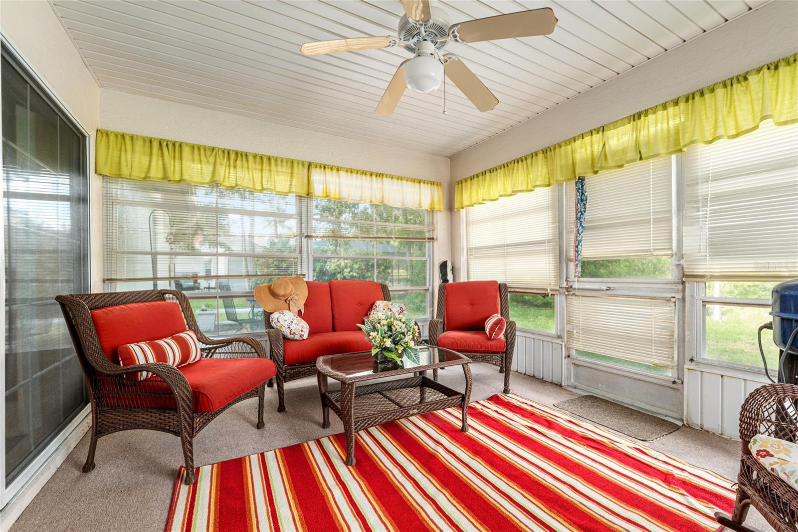 Image 45 of 74 For 11123 53rd Circle