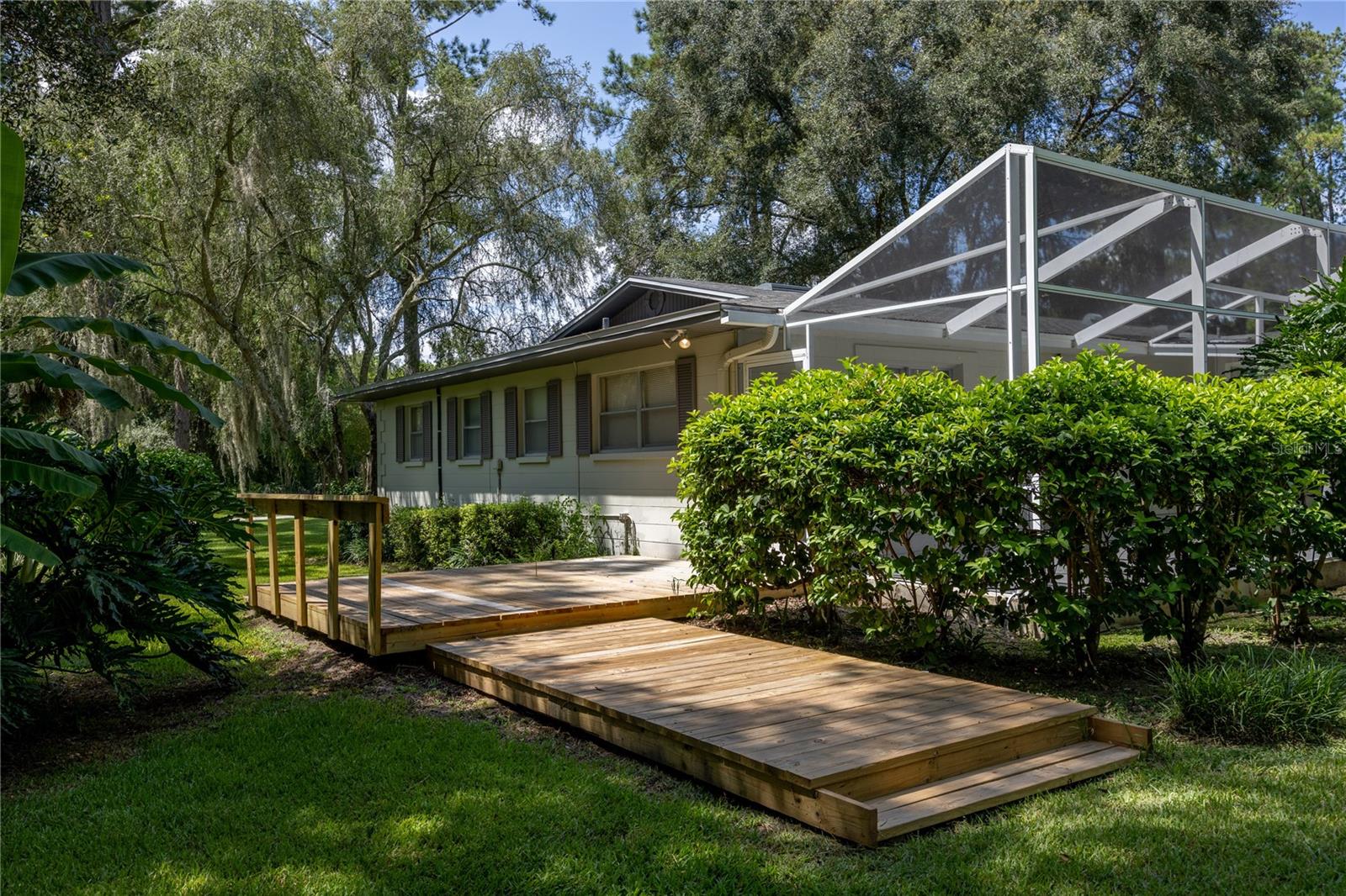 Image 6 of 61 For 7826 36th Avenue