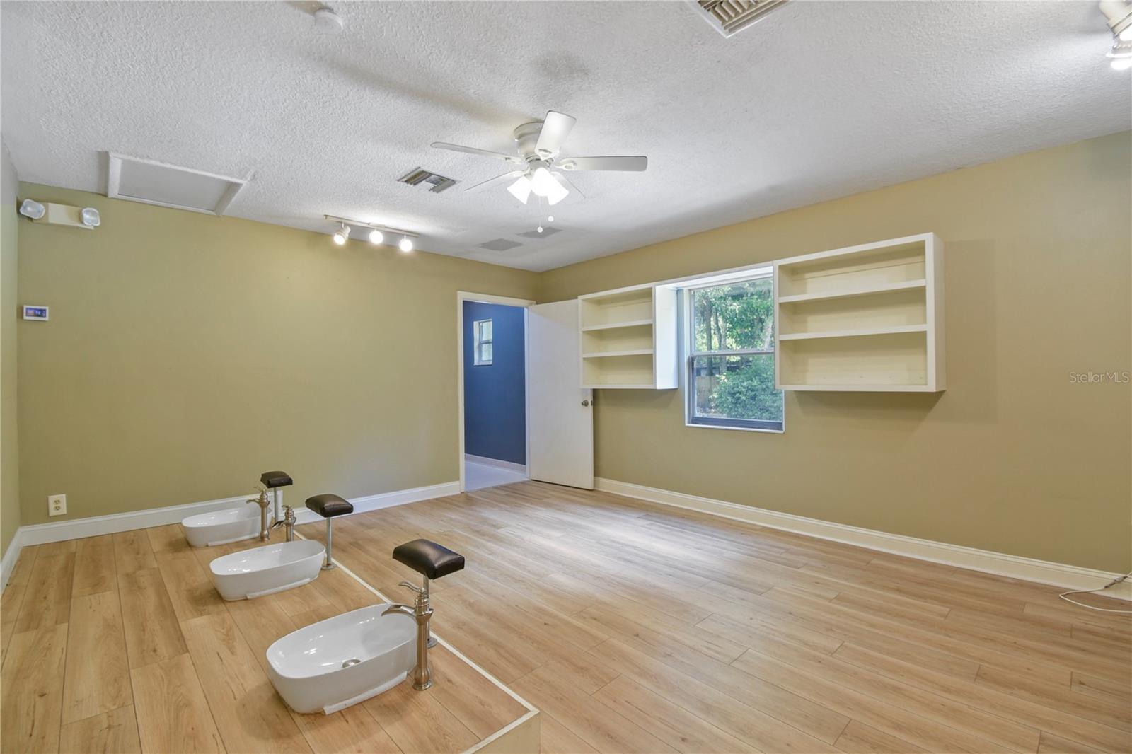Image 13 of 31 For 2706 Old Moultrie Road