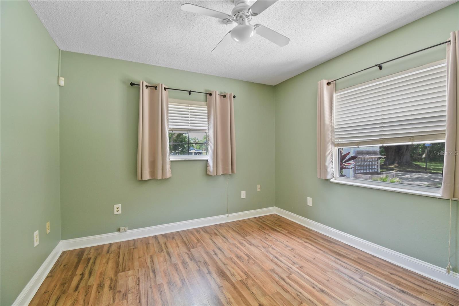 Image 16 of 31 For 2706 Old Moultrie Road