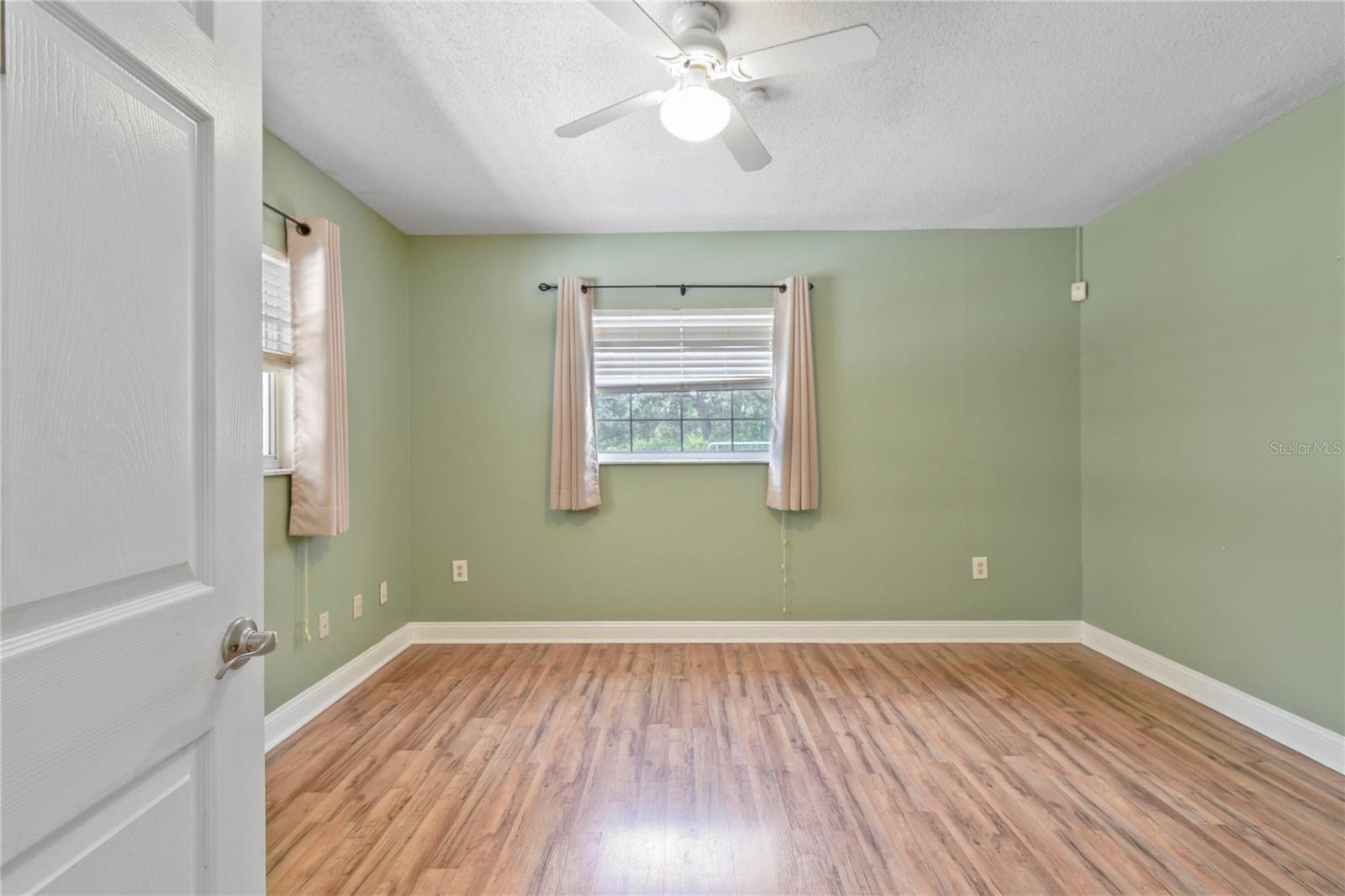 Image 17 of 31 For 2706 Old Moultrie Road