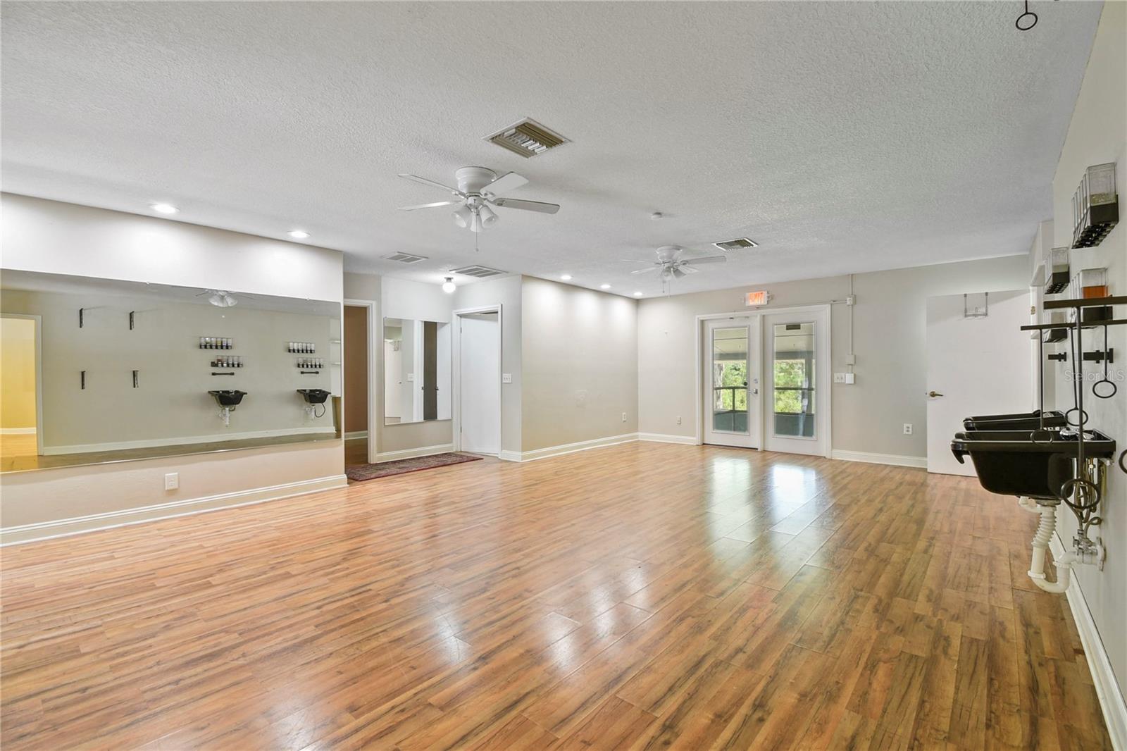 Image 5 of 31 For 2706 Old Moultrie Road