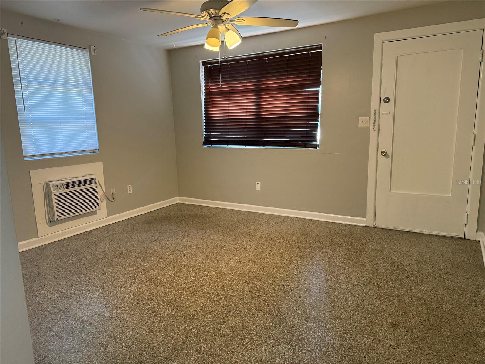 Image 5 of 11 For 1401 5th Avenue