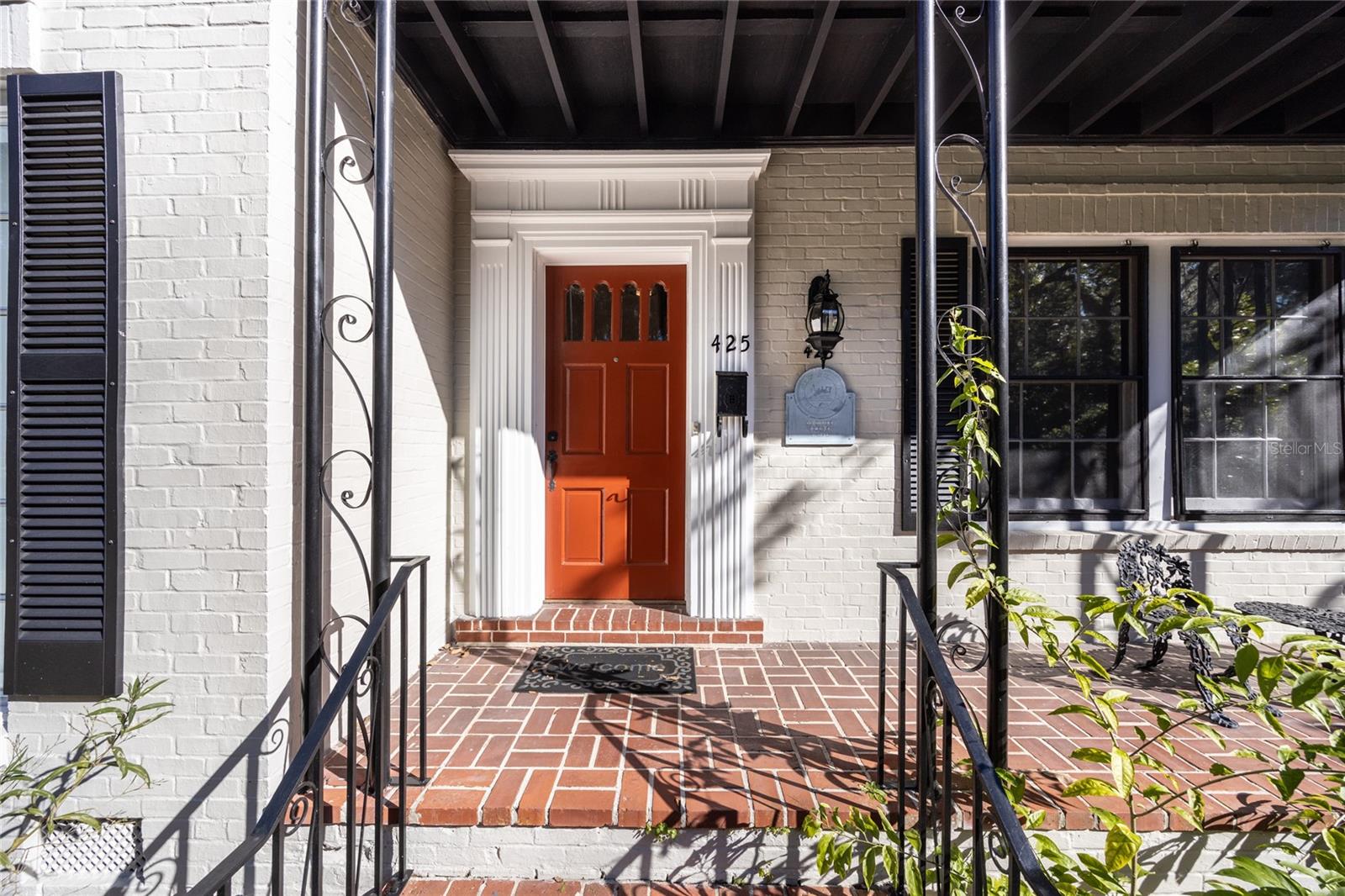 Image 10 of 68 For 425 Boulevard