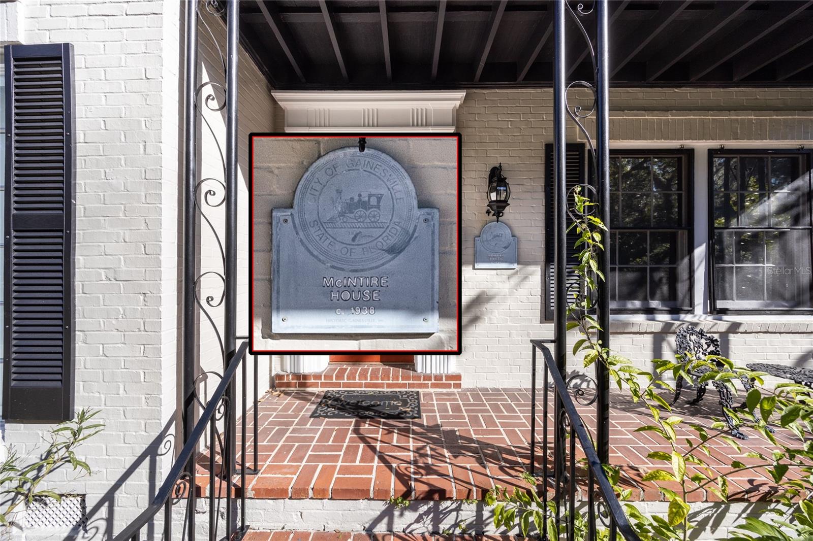 Image 11 of 68 For 425 Boulevard