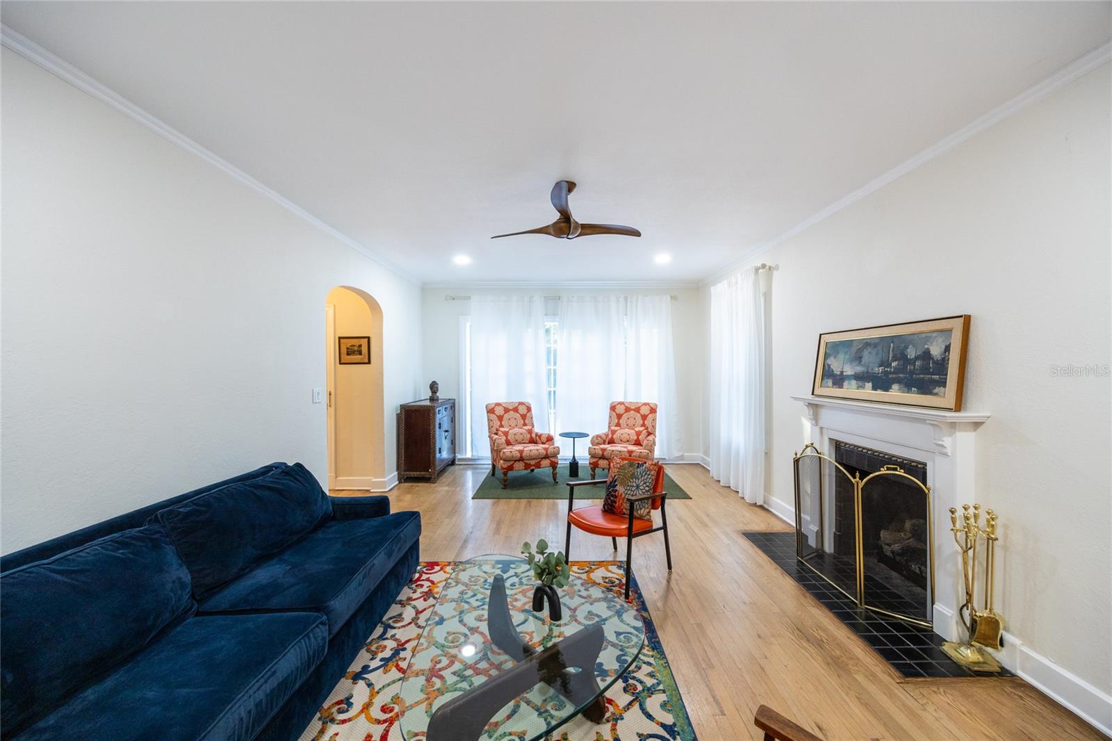Image 16 of 68 For 425 Boulevard