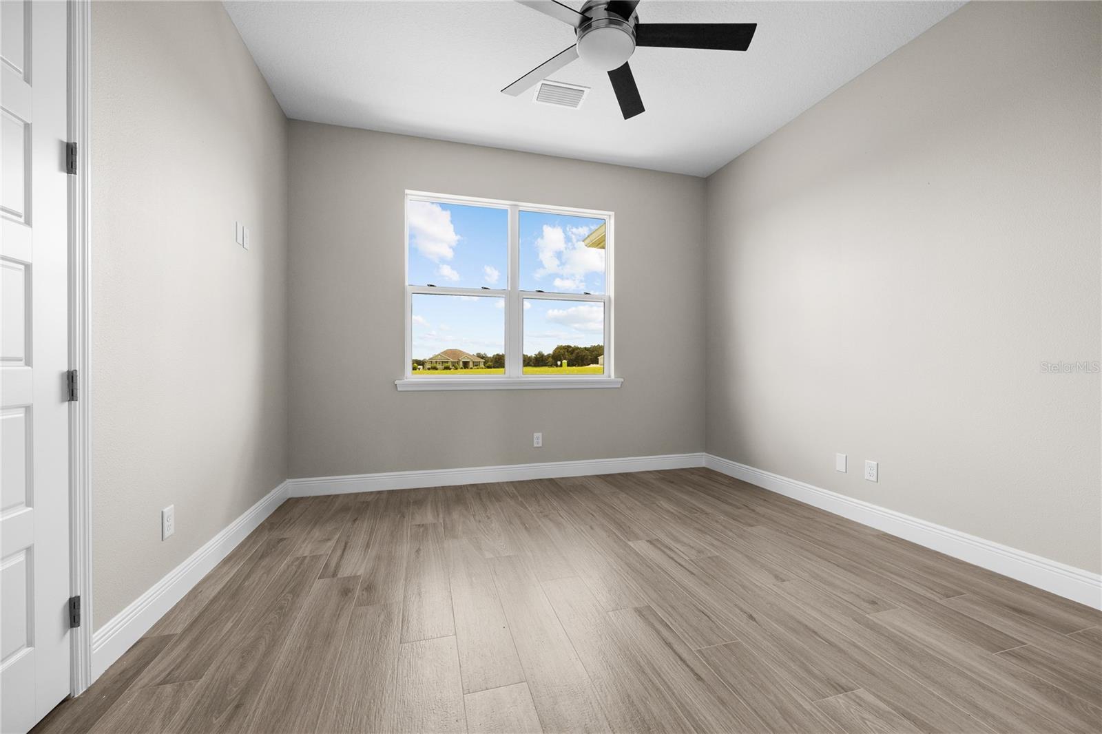 Image 18 of 28 For 8715 18th Circle