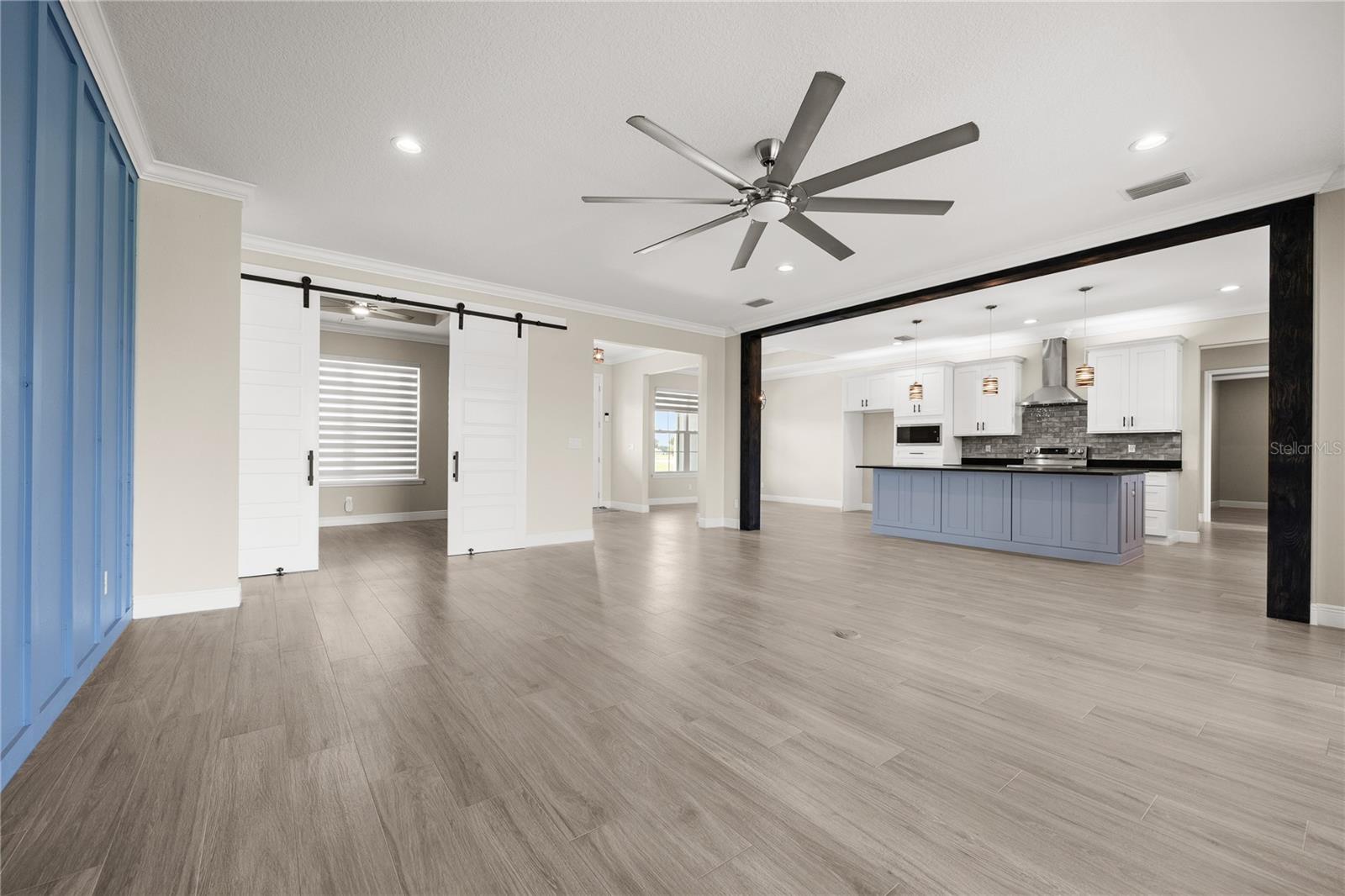 Image 5 of 28 For 8715 18th Circle