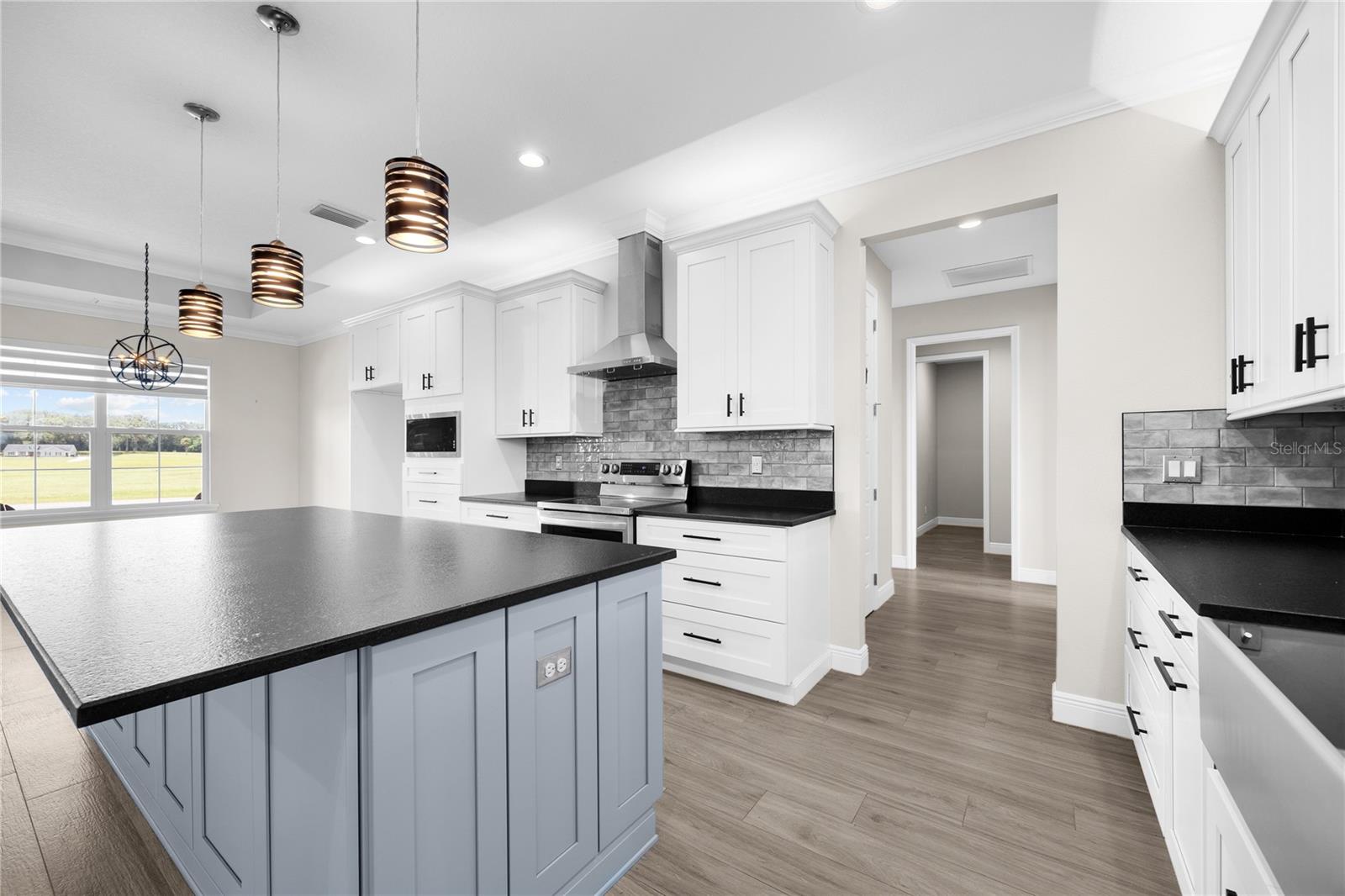 Image 8 of 28 For 8715 18th Circle