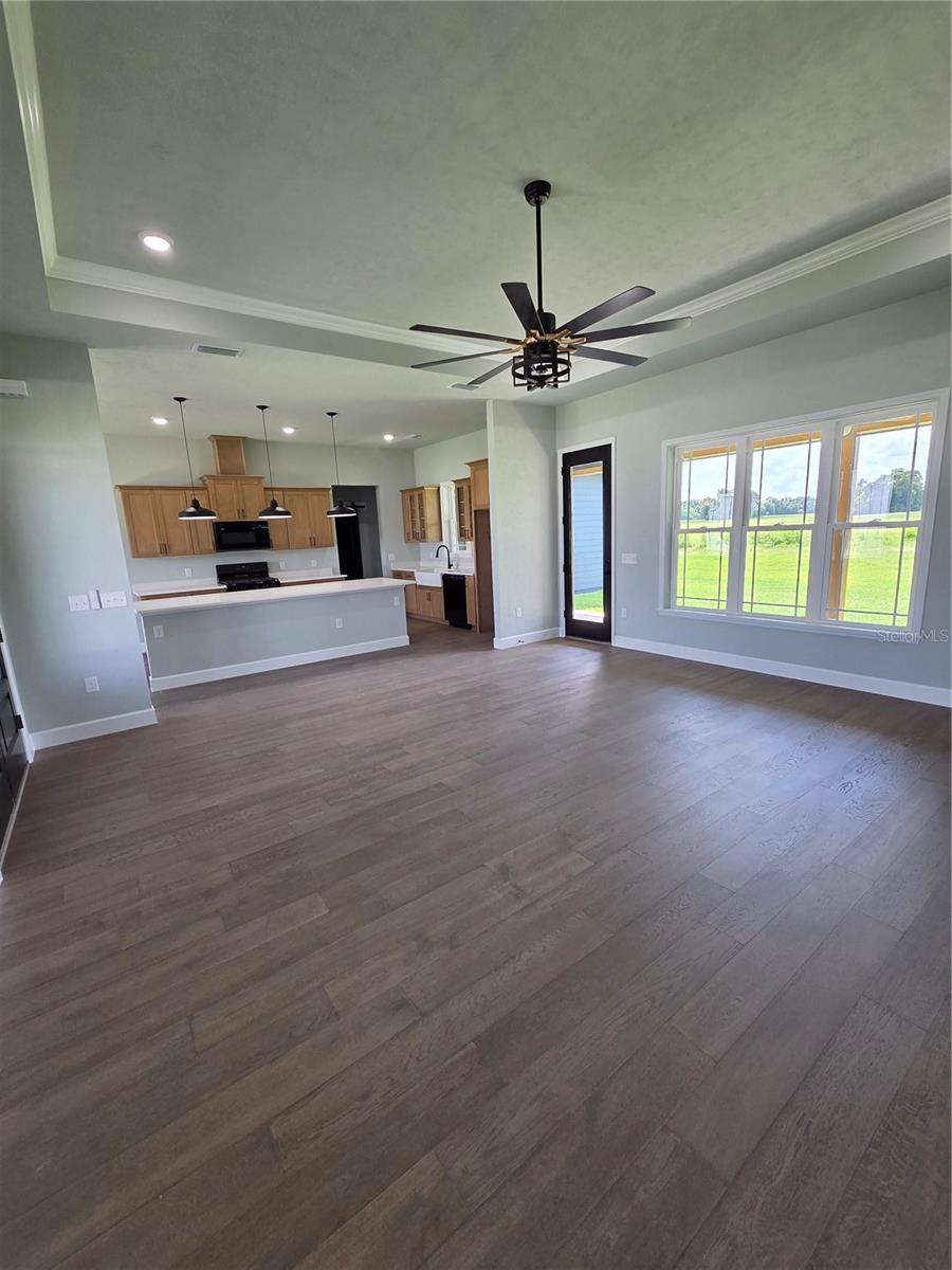 Image 11 of 29 For 24543 21st Lane