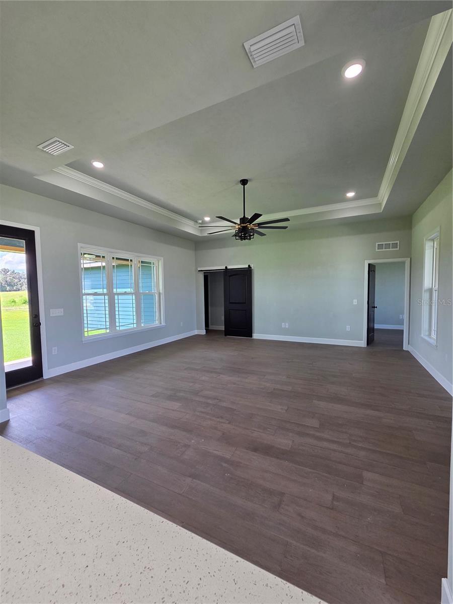 Image 14 of 29 For 24543 21st Lane