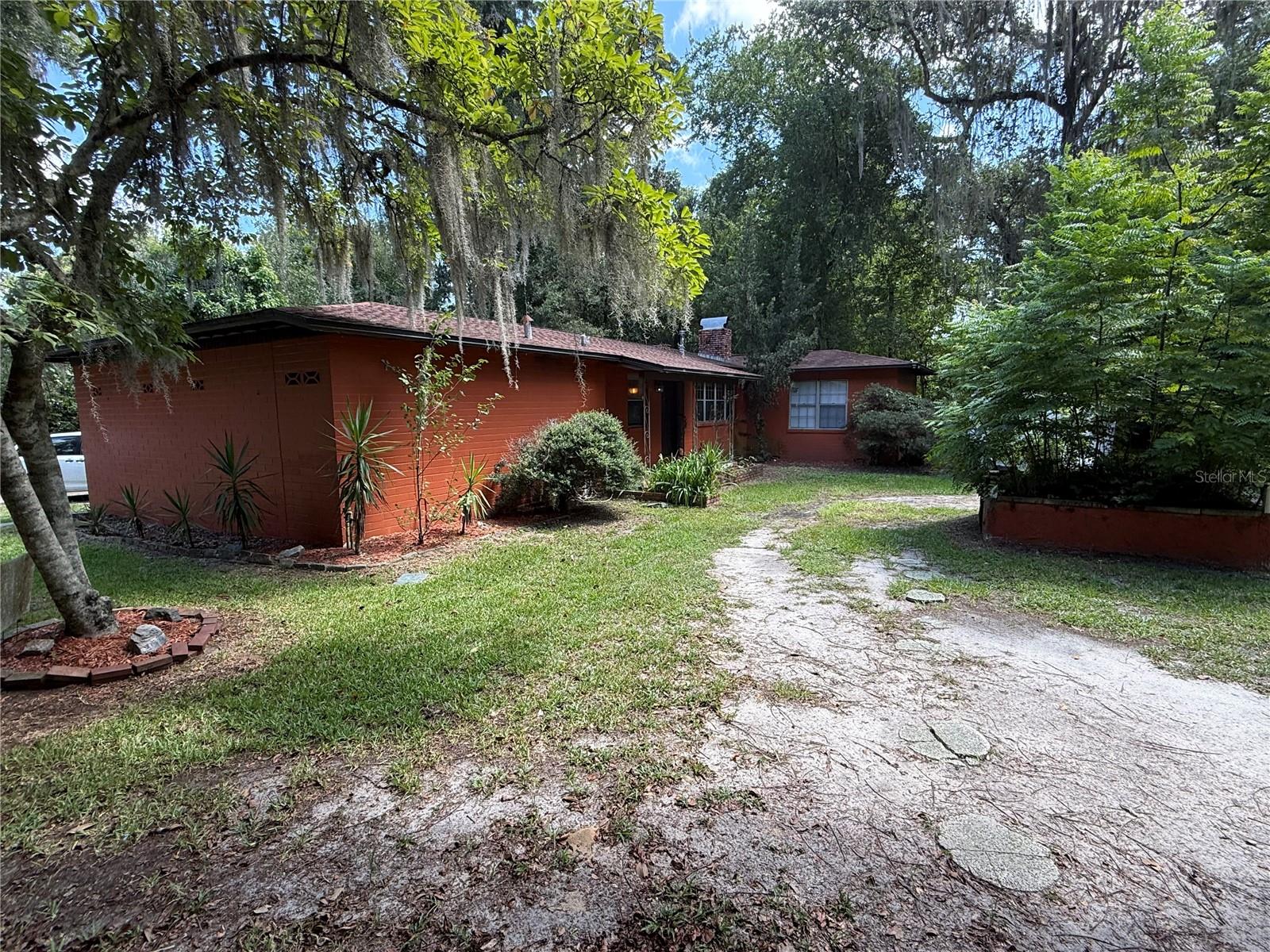 Image 2 of 22 For 1830 Williston Road