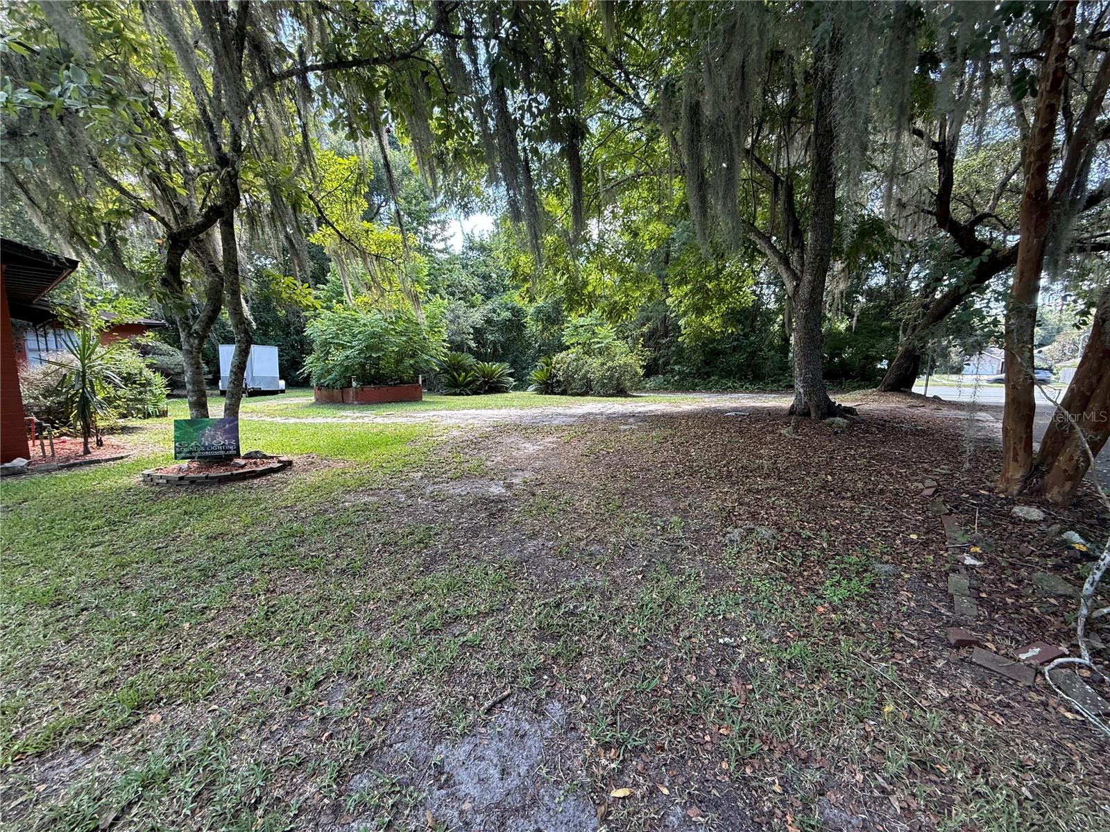 Image 3 of 22 For 1830 Williston Road