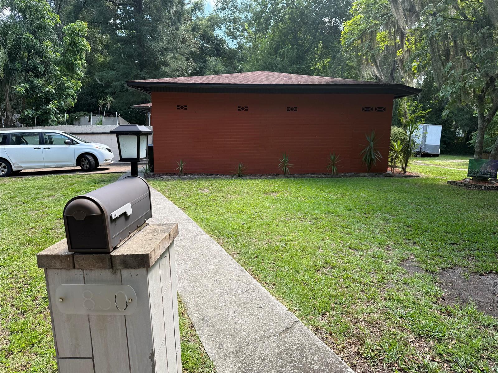 Image 4 of 22 For 1830 Williston Road