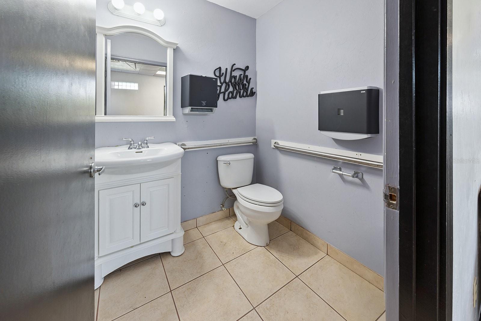 Image 19 of 41 For 305 250th Street