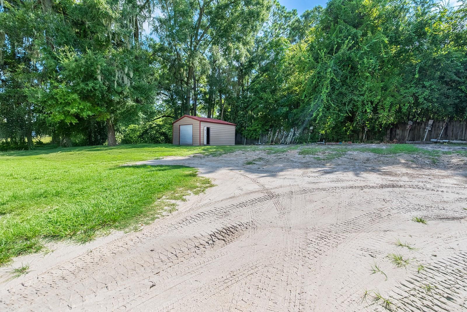 Image 9 of 41 For 305 250th Street