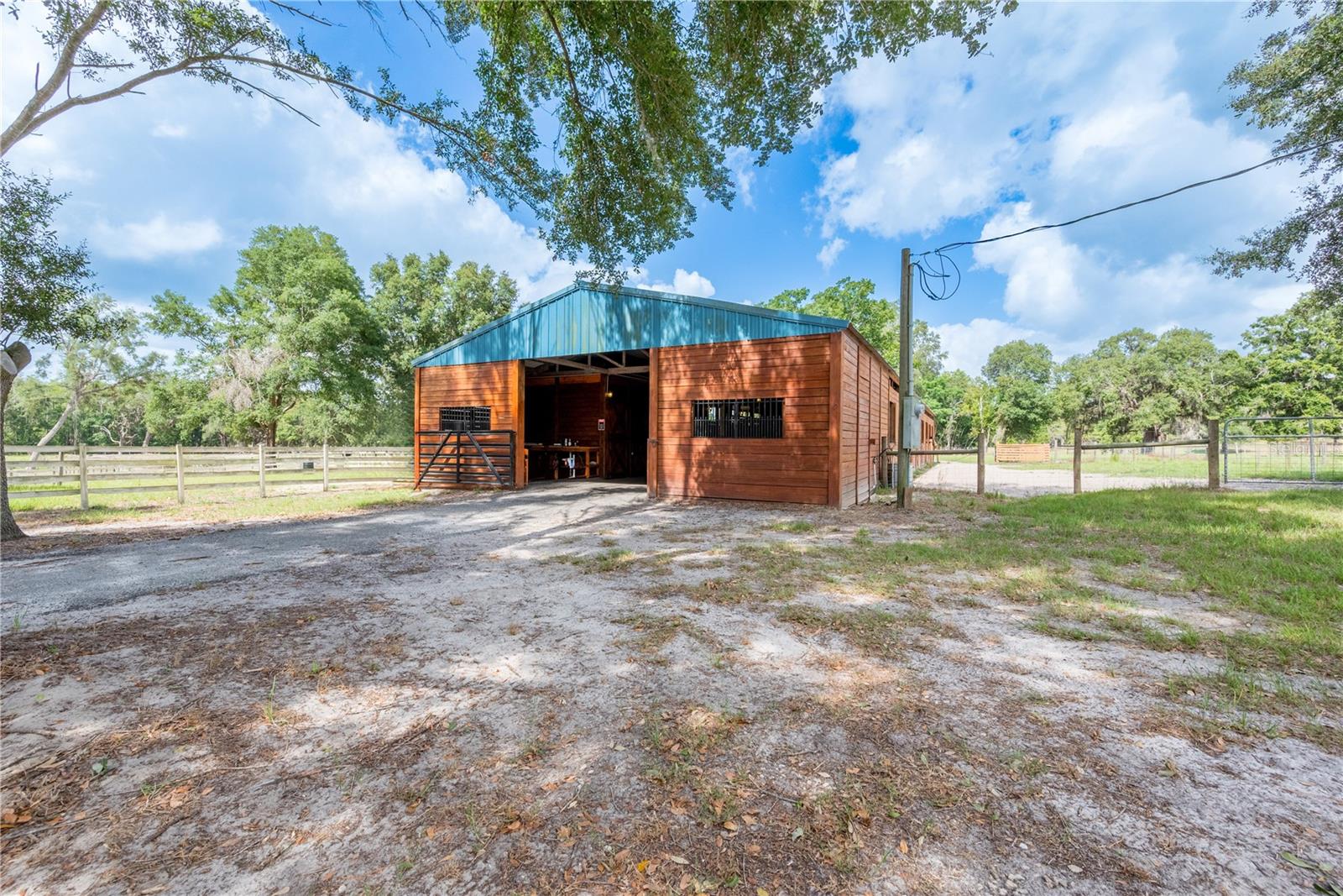 Image 23 of 100 For 9566 114th Terrace