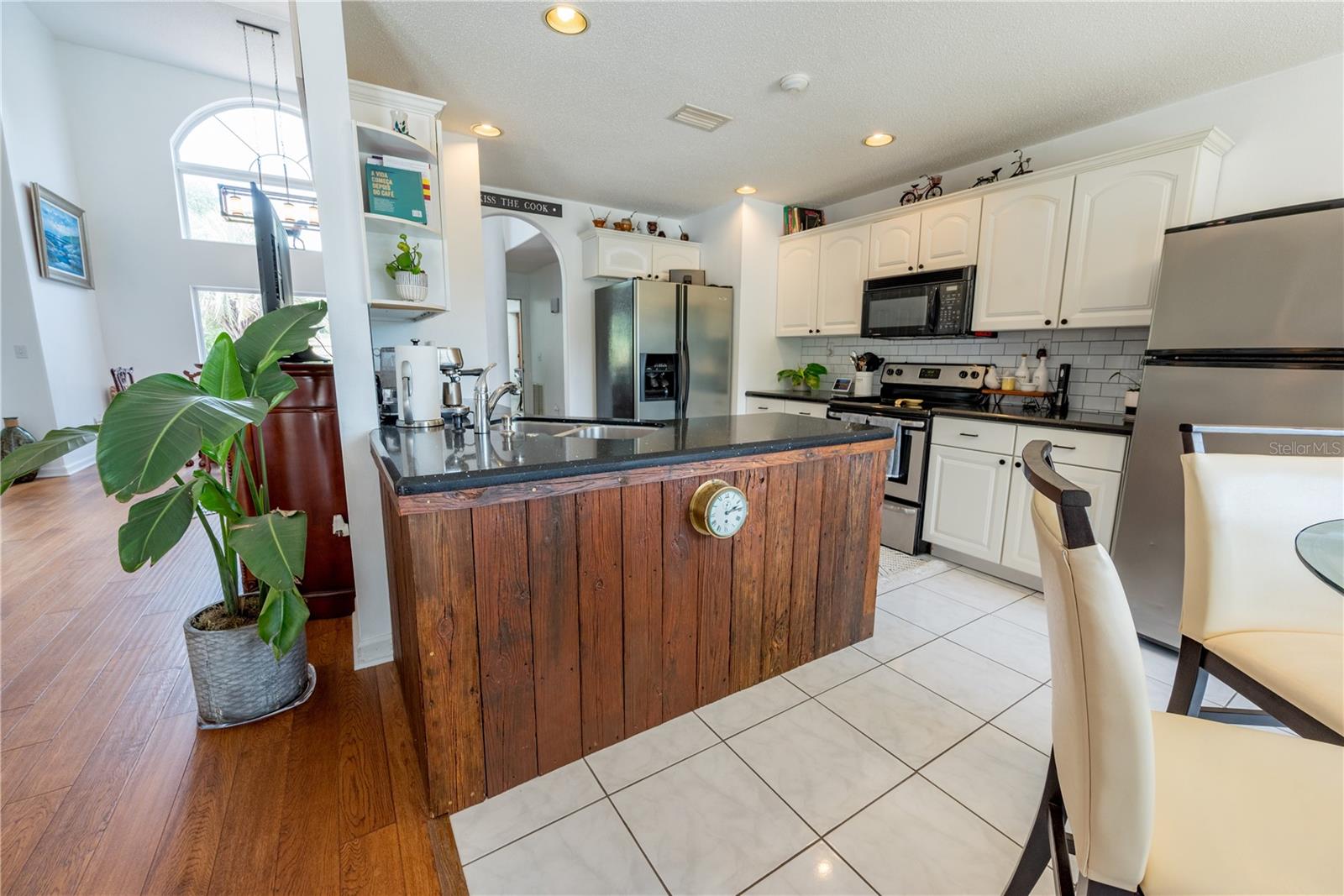 Image 84 of 100 For 9566 114th Terrace