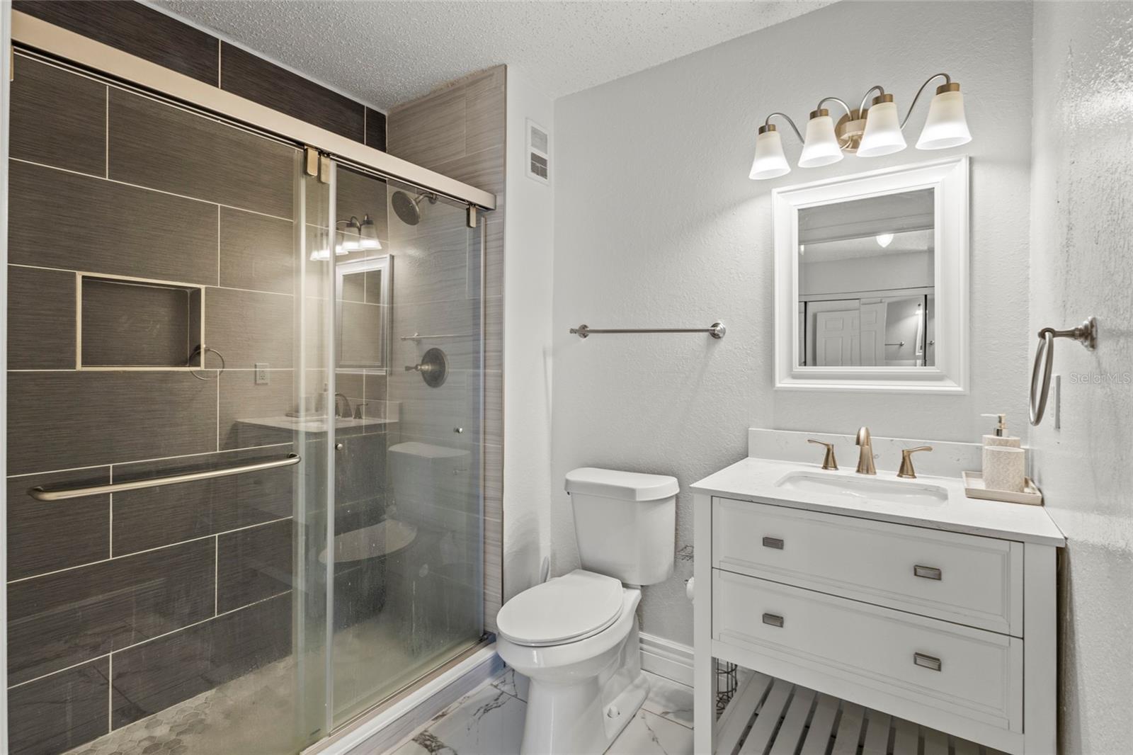Image 14 of 16 For 3705 27th Street 715