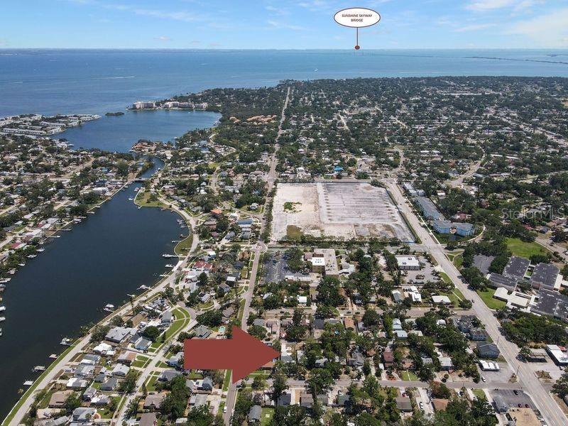 Image 24 of 25 For 418 40th Avenue S