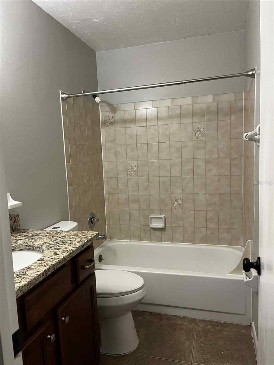 Image 16 of 19 For 2300 43rd Street H3