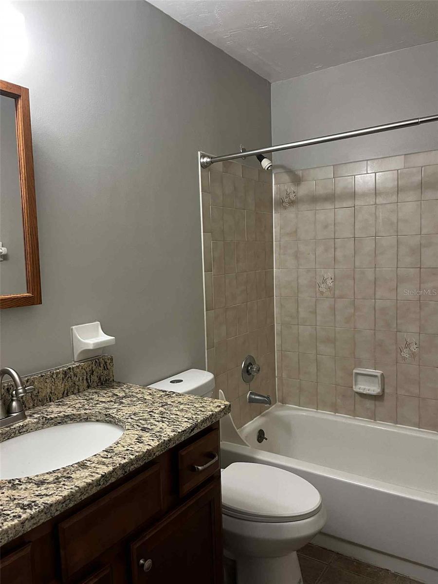 Image 17 of 19 For 2300 43rd Street H3
